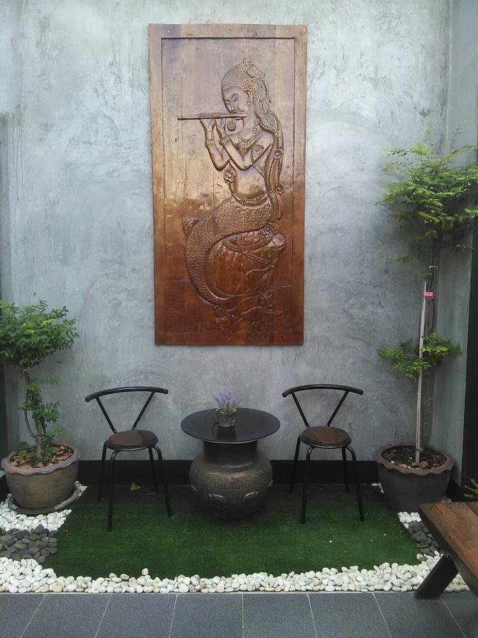 Pk Hostel Phra Nakhon Si Ayutthaya Exteriör bild