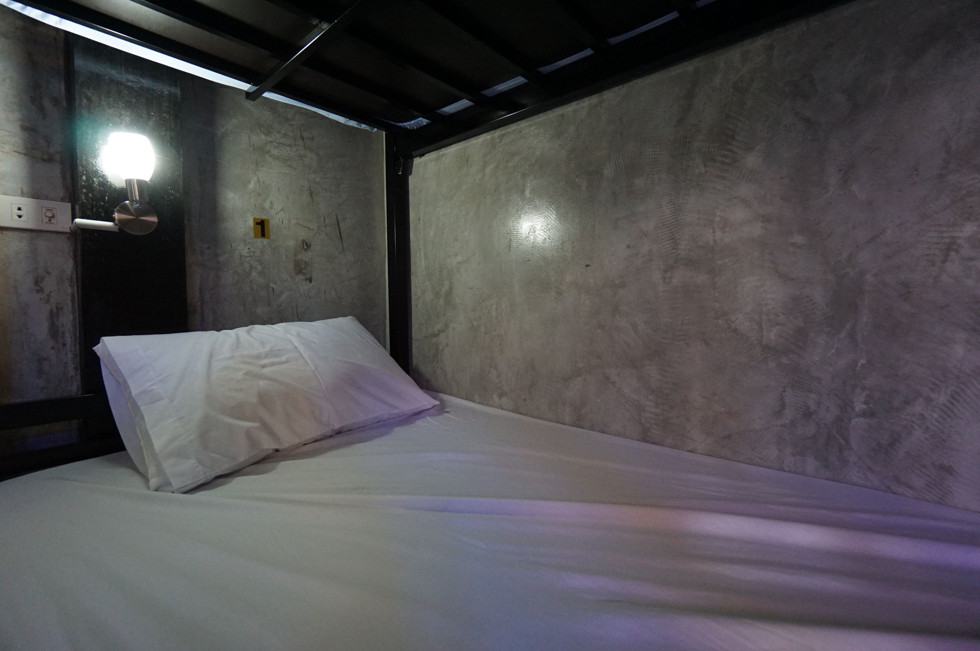 Pk Hostel Phra Nakhon Si Ayutthaya Exteriör bild
