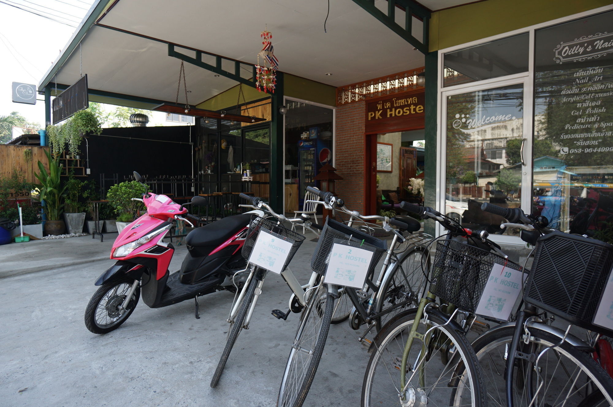 Pk Hostel Phra Nakhon Si Ayutthaya Exteriör bild