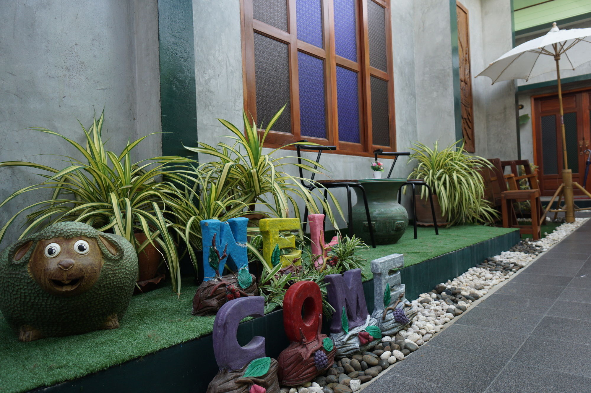 Pk Hostel Phra Nakhon Si Ayutthaya Exteriör bild
